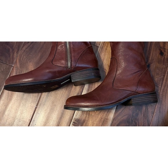 Vince Camuto Fay Boot Cognac Brown Leather Cuffed Lace Up Detailing‎ 8 Flat Heel - Picture 5 of 11